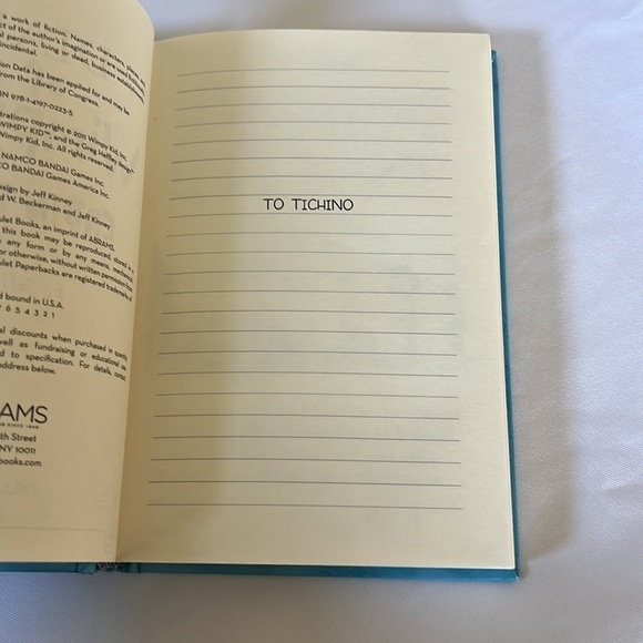 Diary of a Wimpy Kid CABIN FEVER Jeff Kinney - Picture 5 of 6